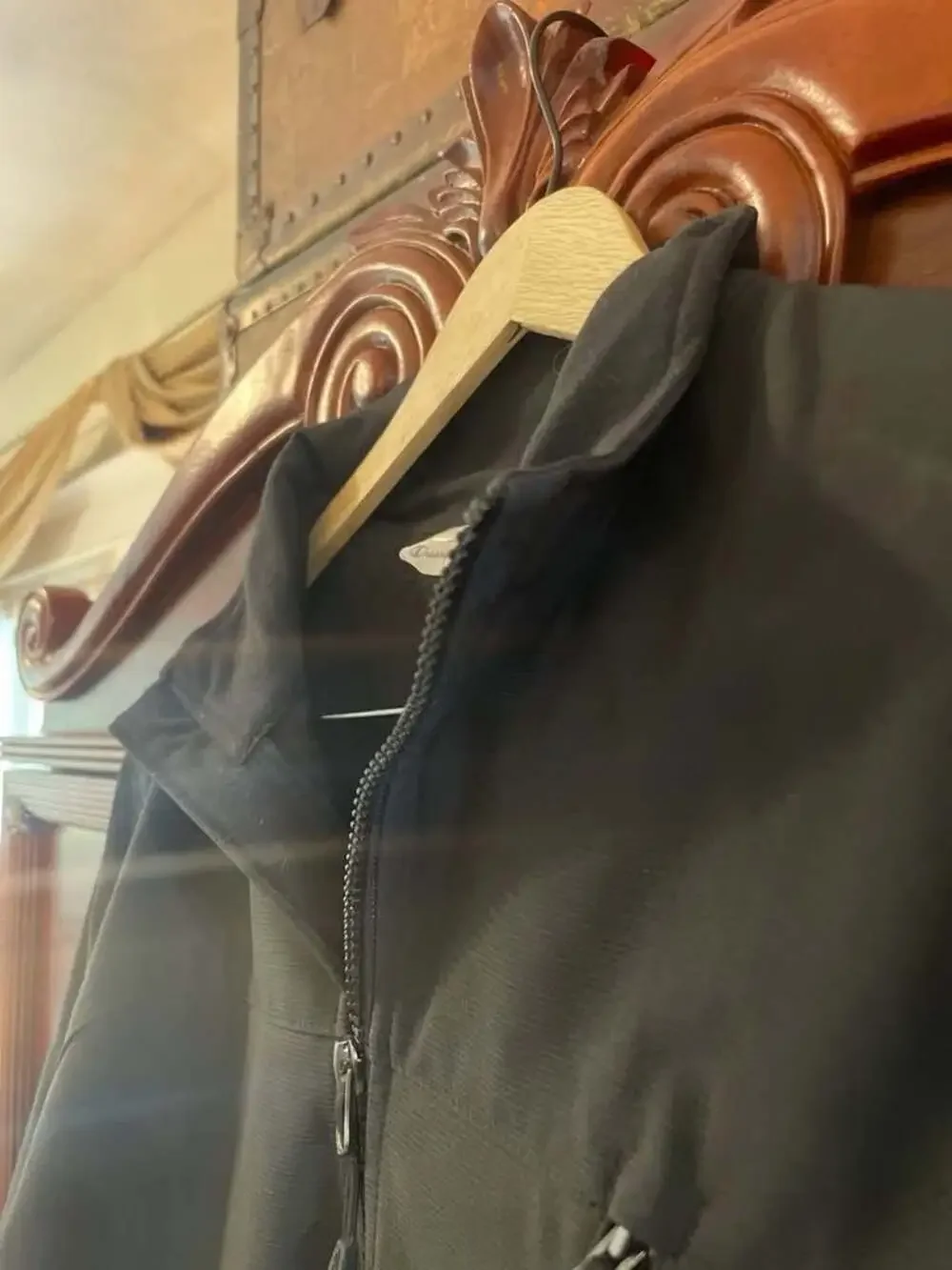 Champion Men's Black Softshell Full-Zip Jacket, Size S R0246